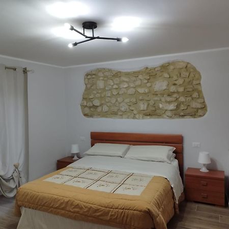 Casa Vacanza "Marinella" Sulmona Zewnętrze zdjęcie